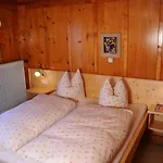 Faneskla 3*