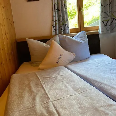 Hotel-pension Faneskla Guest house 3*