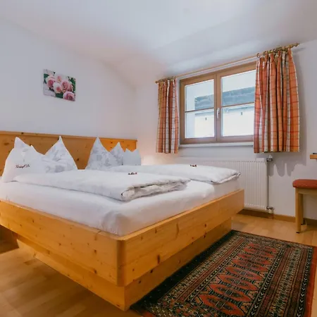 Hotel-pension Faneskla Guest house