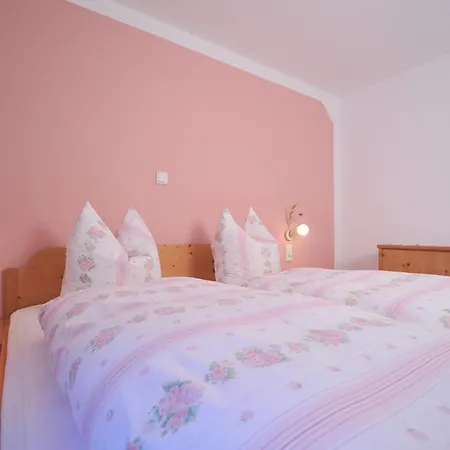 Hotel-pension Faneskla Guest house