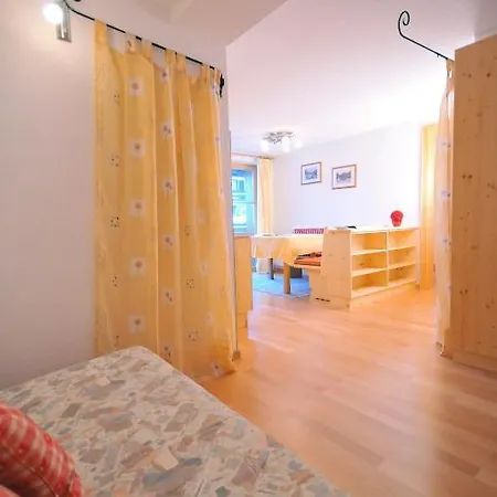 Hotel-pension Faneskla Guest house Silbertal